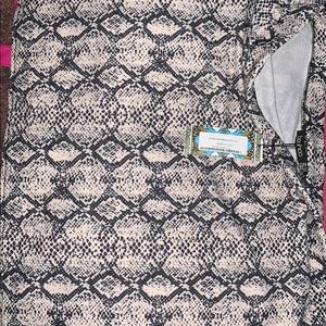 boohoo snakeskin mini skirt